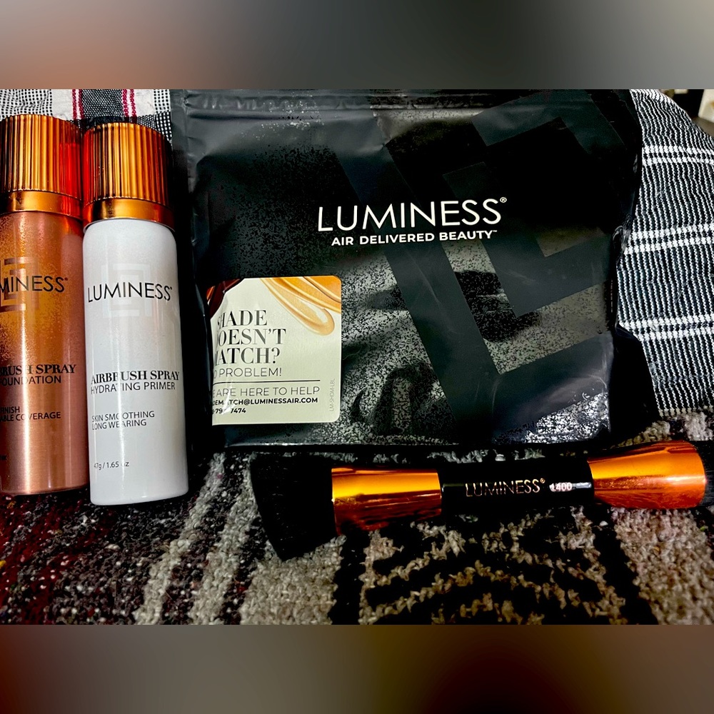 Luminess Airbrush Spray Foundation